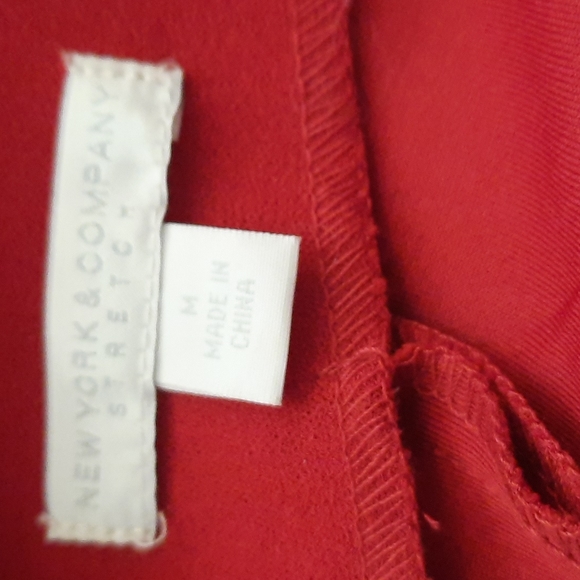 NWOT NEW YORK AND COMPANY ONE SHOULDER DRESS SIZE M ZIPPER SPLIT - Picture 10 of 11